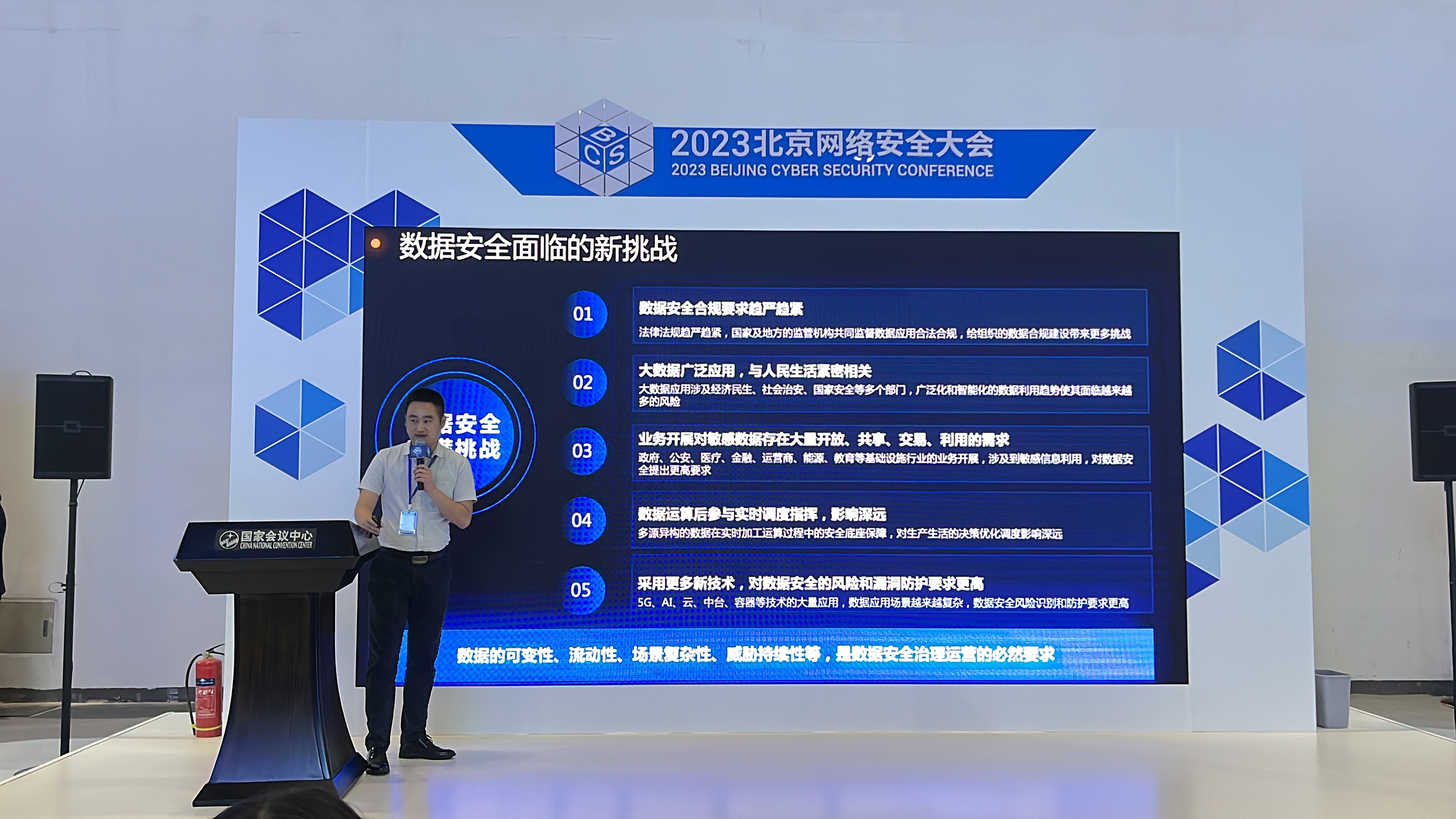 8b6a708612bb2fd75a9e3b7e53af6a4d.jpg 8b6a708612bb2fd75a9e3b7e53af6a4d.jpg